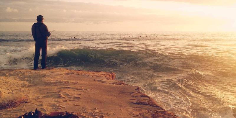 LM激光服务：超快激光如何革新消费电子制造，实现OLED柔性屏与蓝宝石玻璃的精密切割