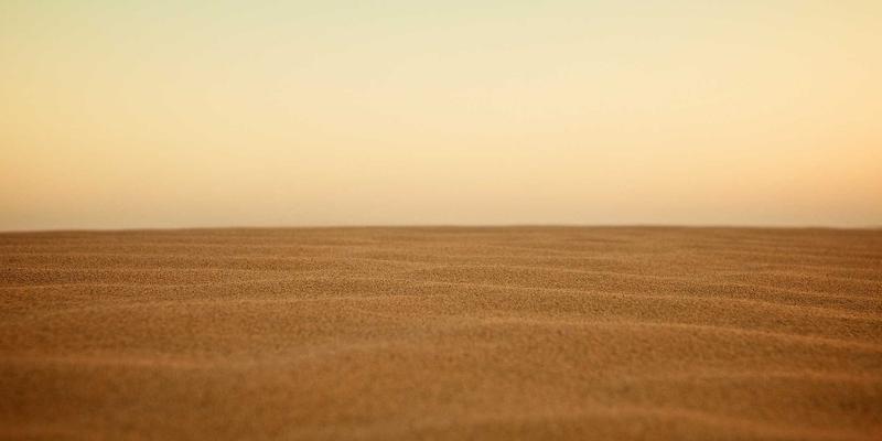 复古工业风潮下的精密革命：LM激光薄膜沉积技术如何重塑光伏与光学镀膜产业