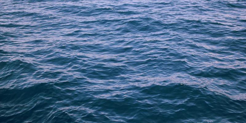 激光设备65：当复古工业风邂逅精密激光服务，重塑现代制造美学